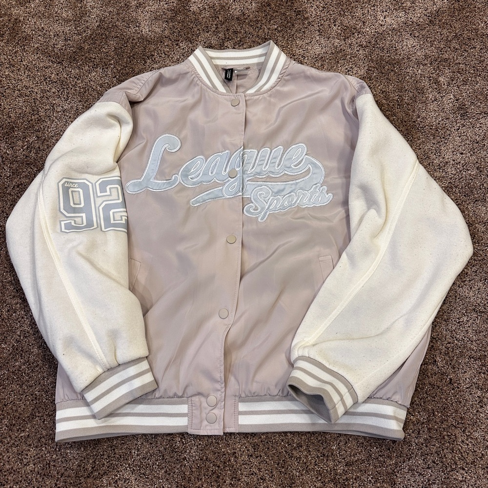 H&M Women's Varsity Jacket - Cream and Tan